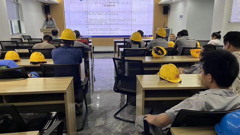 揭秘成人教育机构可靠性，家长与职场人士的选课指南